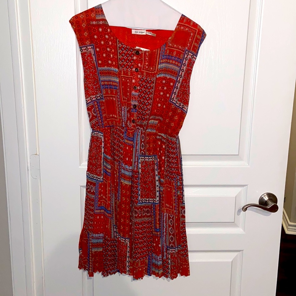 blu pepper- Red and Blue Pleated Midi Dress